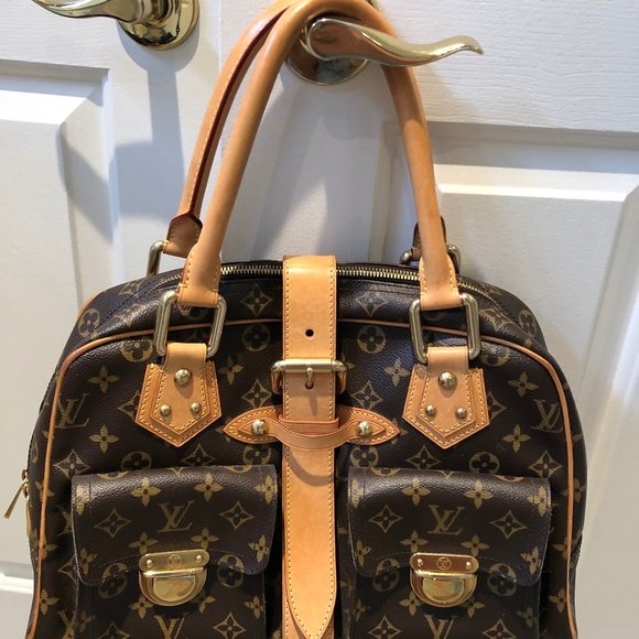 Louis Vuitton Manhattan Monogram purse - Picture 1 of 9
